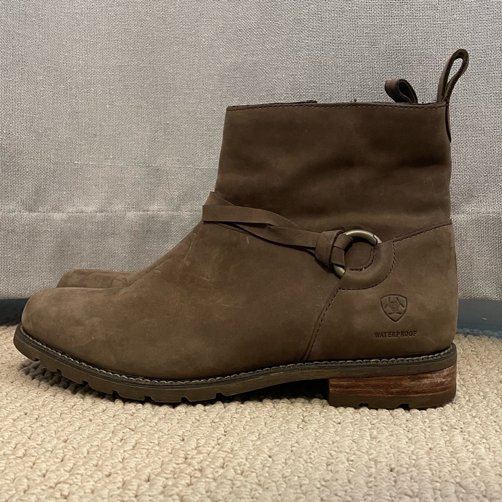 Ariat Boots Size 10